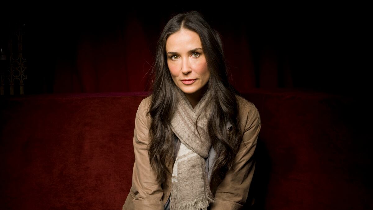 cheats/2012/01/24/demi-moore-taken-to-hospital/demi-moore-substance-abuse-cs_wmcqo9