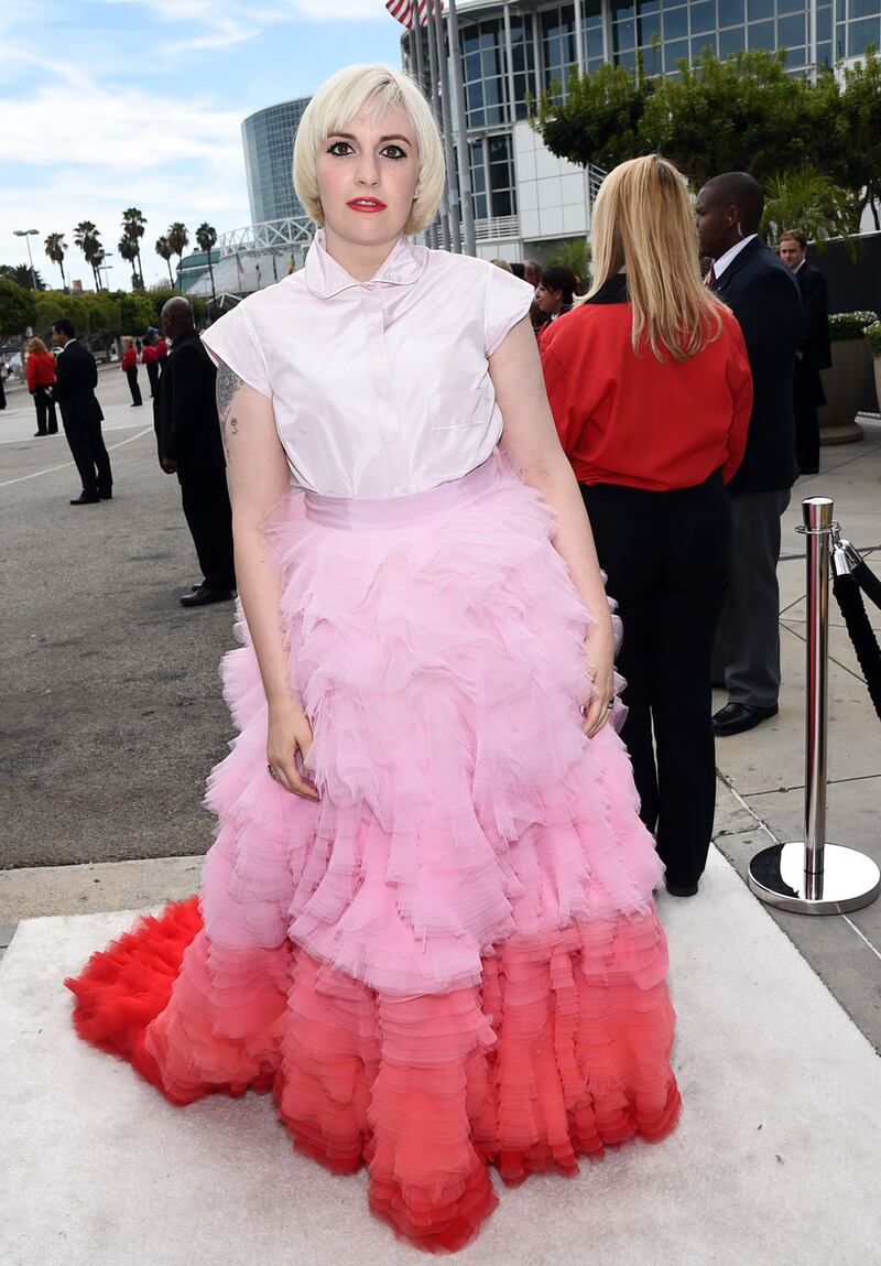 galleries/2014/08/25/best-of-the-emmys-red-carpet-2014-photos/140825-red-carpet-emmys9_gy2hy0