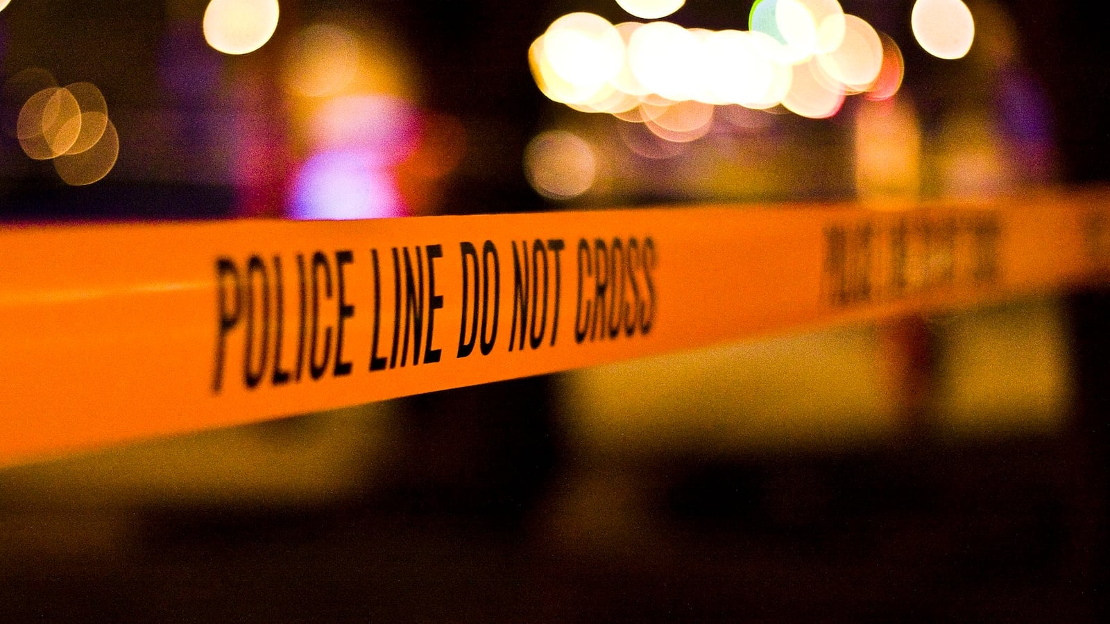 US_Police_Tape_e8bebc