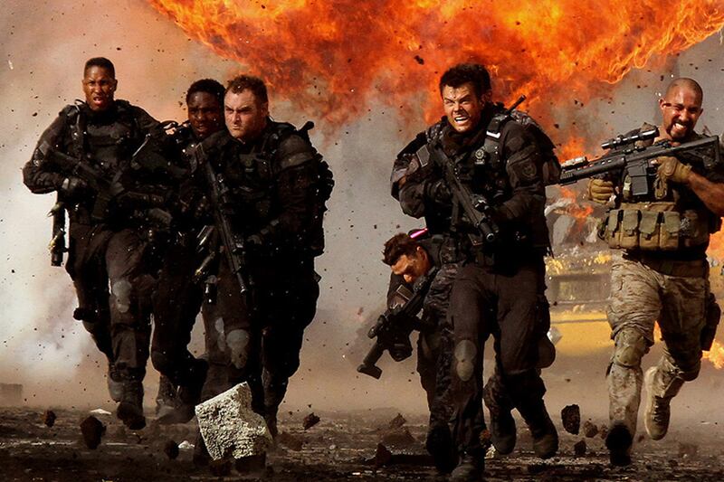 articles/2011/06/30/transformers-dark-of-the-moon-navy-seal-trainer-for-josh-duhamel-tyrese/transformers-workout-lee_a7a57j