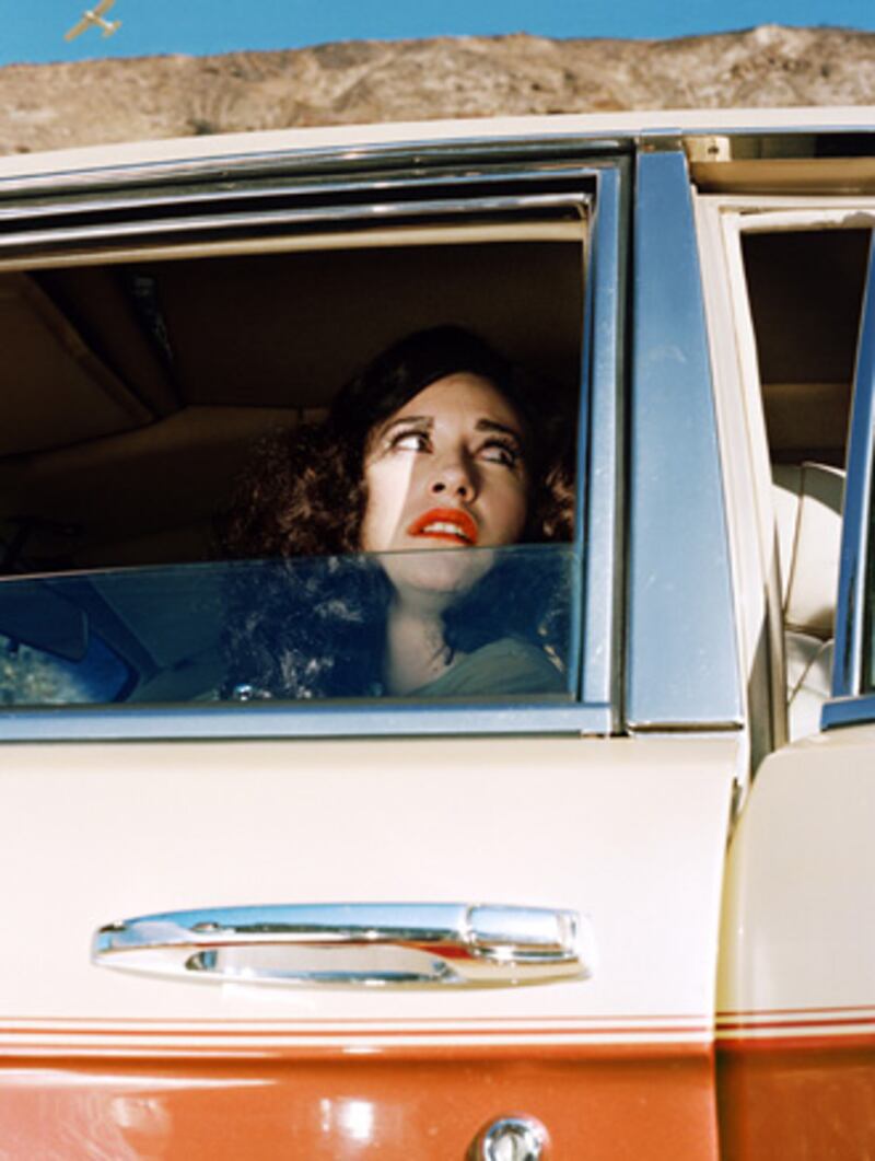 galleries/2010/01/12/alex-prager-the-living-dollhouse/alex-prager-14_dlm3z7