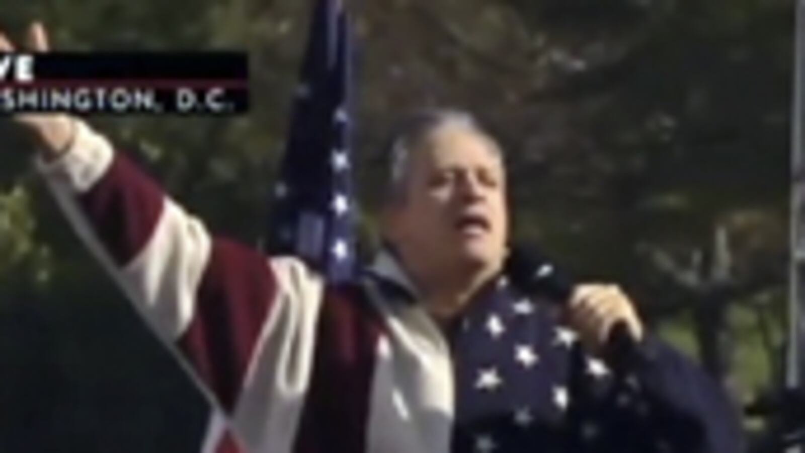 articles/2010/10/30/jon-stewart-and-stephen-colbert-host-the-rally-to-restore-sanity-and-the-rally-to-keep-fear-alive/tdb-video-rally-best-moments_137675_xkun76