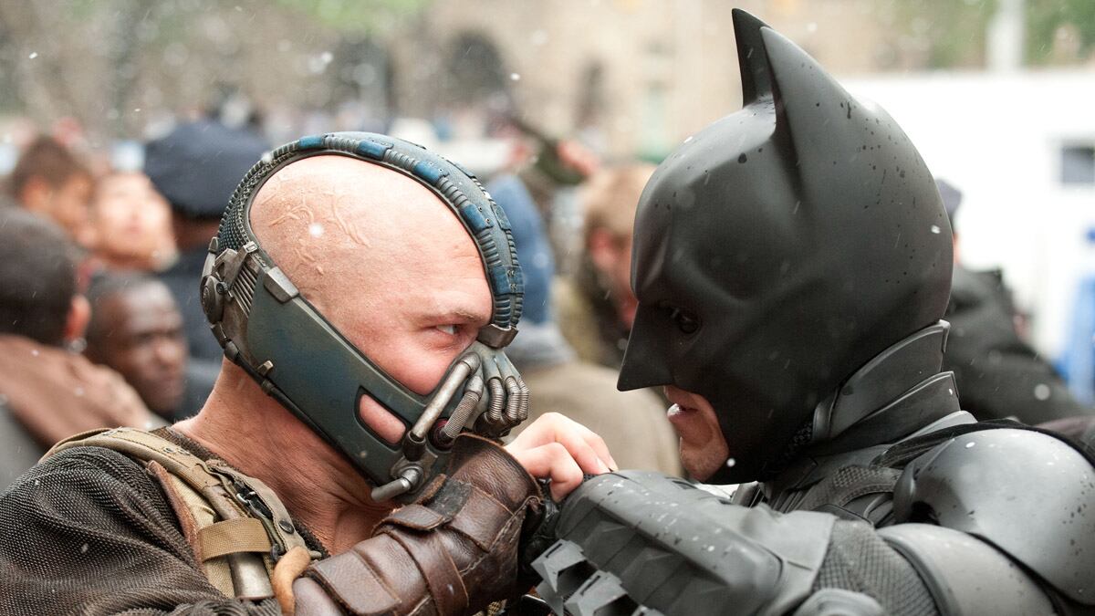 articles/2012/07/19/explainer-the-weak-link-between-former-bain-man-mitt-romney-and-batman-bad-man-bane/dark-knight-rises-bane_q8d86q