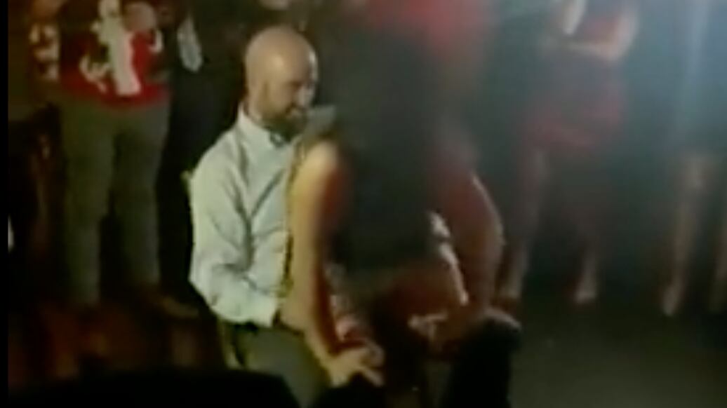 Screen_Shot_2021-12-25_at_11.54.12_AM_bui3sg