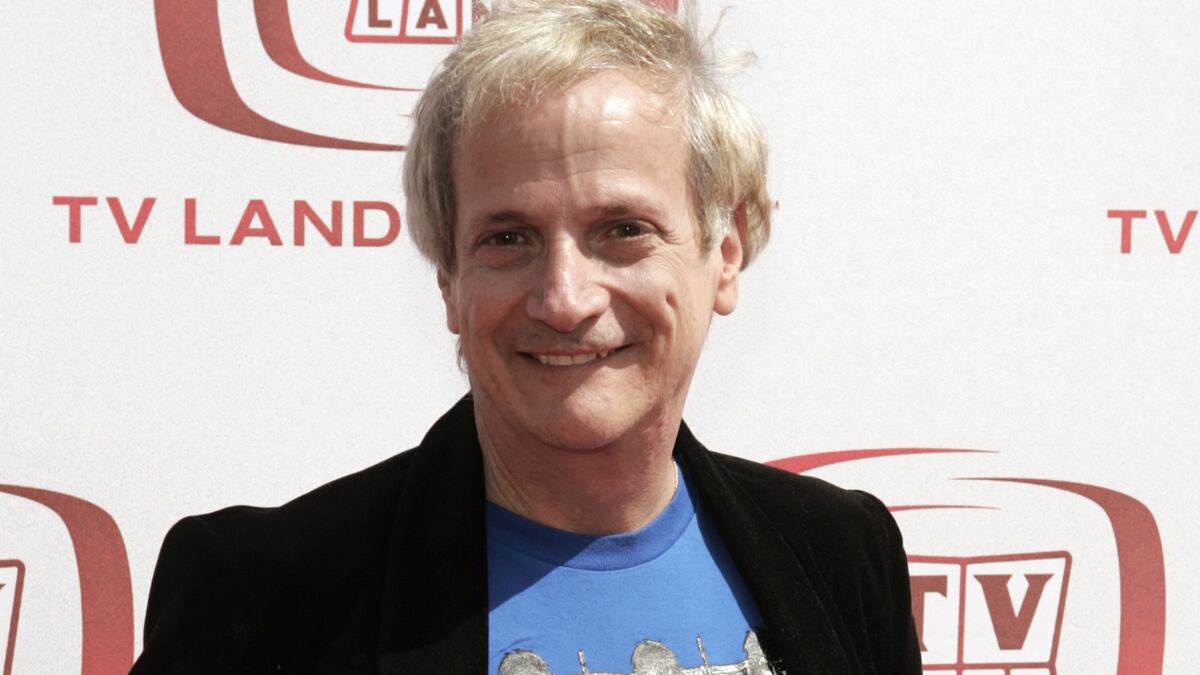 cheats/2012/08/14/sitcom-star-ron-palillo-dies/ron-palillo-horshak-dies-cheat_rkxq2v