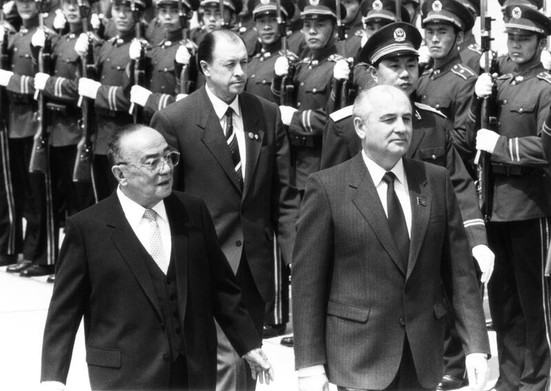 galleries/2011/01/18/china-summit/china-summit---2_tas7av