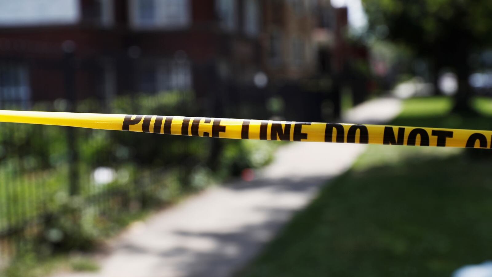 2020-07-27T130312Z_897367160_RC2P1I9AFVOC_RTRMADP_3_GLOBAL-RACE-PROTESTS-CHICAGO_jkofud