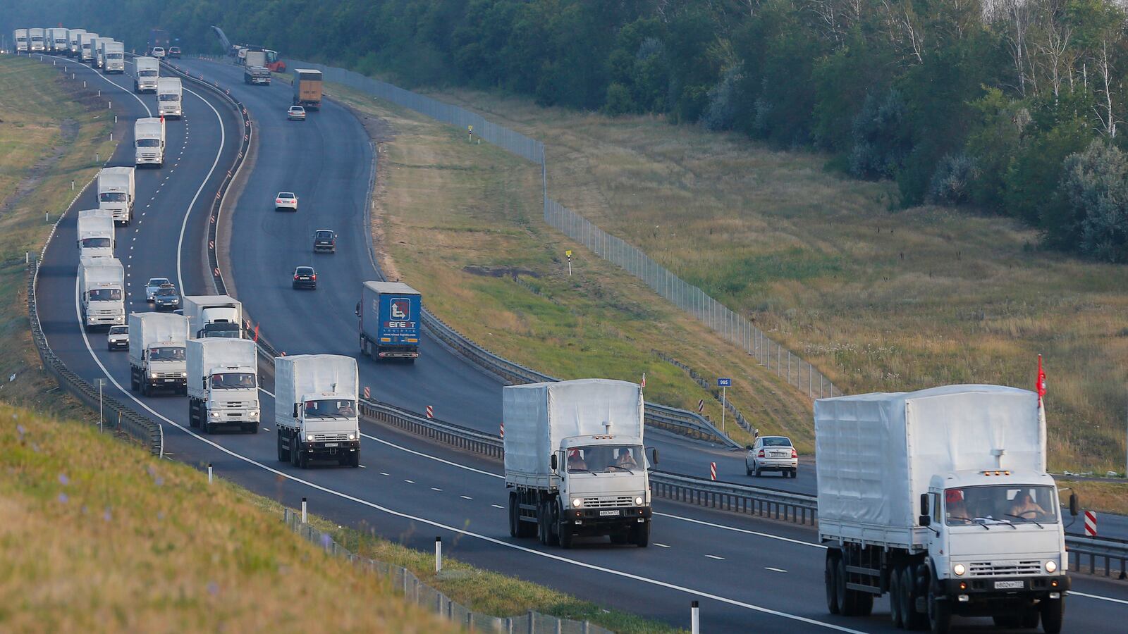 cheats/2014/08/14/russian-aid-convoy-starts-again/140814-russian-convoy-cheat_zzig7k