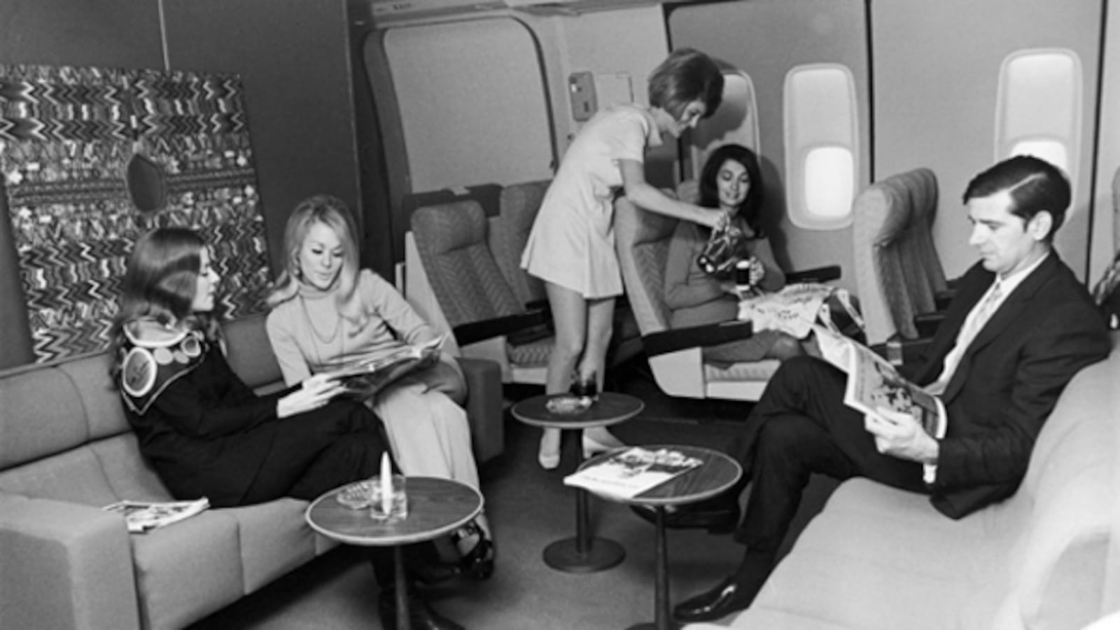 galleries/2011/11/21/classic-airline-photos-when-travel-was-fun/classic-air-travel-photos-tease_brmp4d