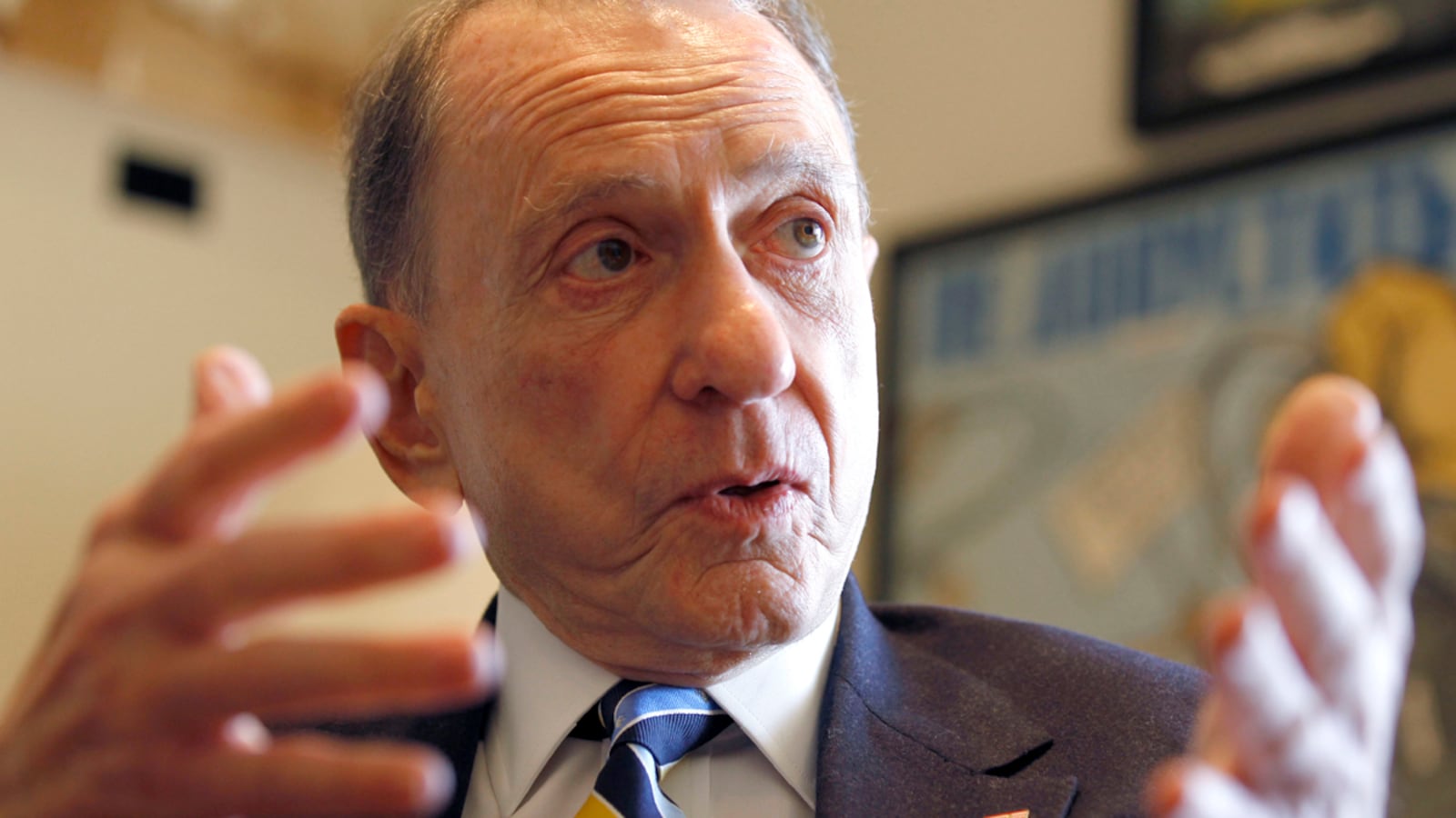 cheats/2012/10/14/arlen-specter-dies-age-82/arlen-specter-dies-cheat_zxvadd