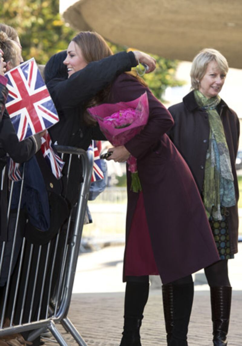 galleries/2012/10/10/hugs-and-kisses-kate-recalls-diana-s-touch-as-she-visits-newcastle/kate-newcastle-gallery12_ss2f0y