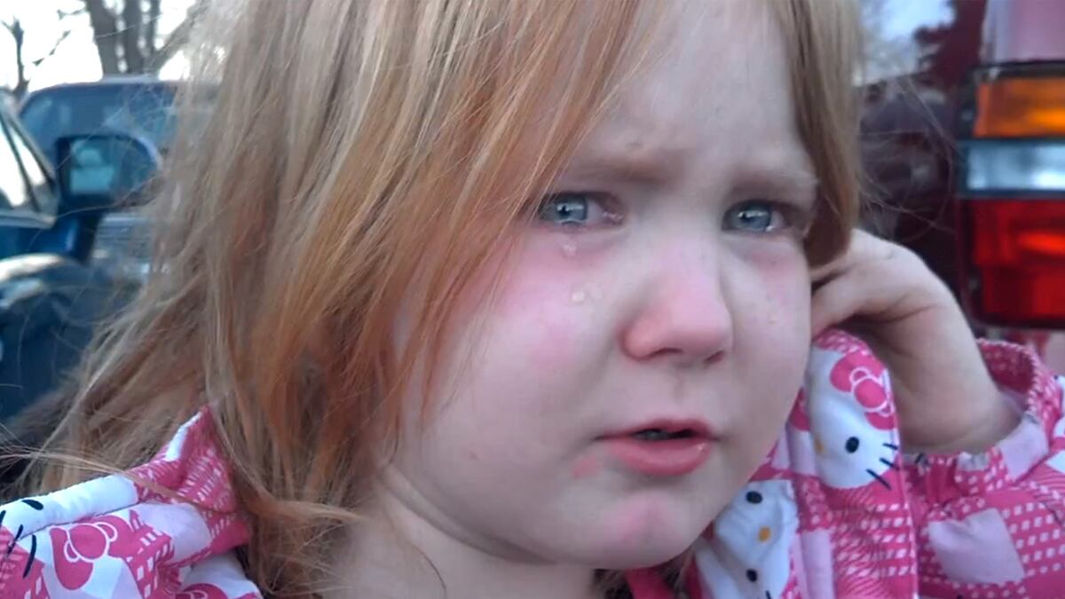 articles/2012/11/02/a-crying-toddler-viral-video-reflects-cranky-exhausting-election/cottle-cry-campaign-tease_z3tasc