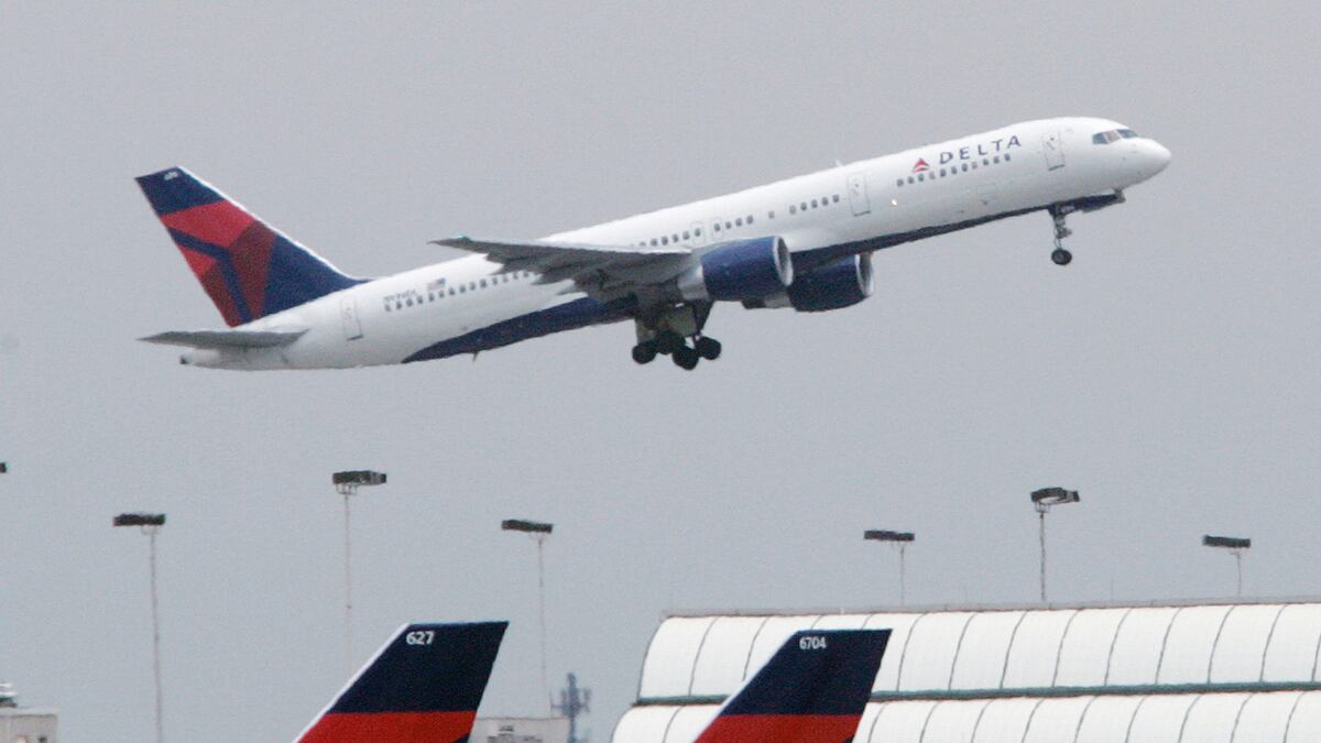 cheats/2011/08/05/senate-ends-faa-shutdown/faa-funding-congress-cheat_uug4cf