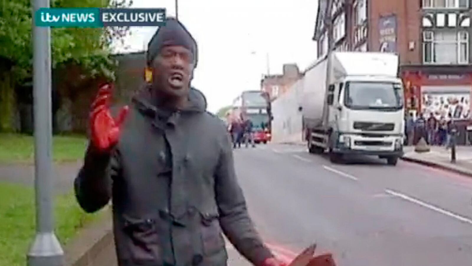 cheats/2013/05/25/mi5-recruited-woolwich-suspect/130525-woolrich-attack-cheat_lhsedt