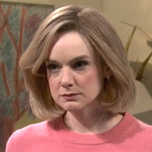 SNL, Ashley Padilla as mom
