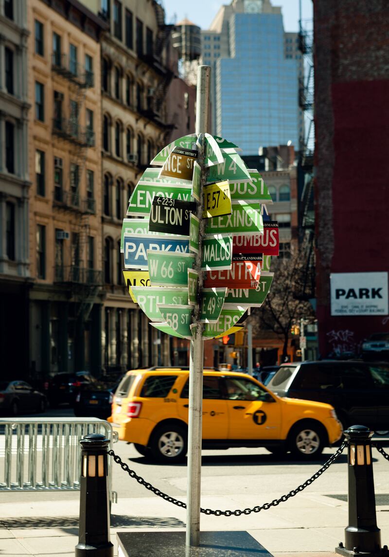 galleries/2014/04/08/the-great-faberge-egg-hunt-2014-photos/faberge-egg-benjamin-shine_wdb7aq