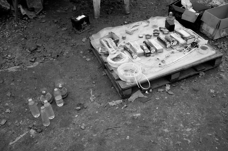 galleries/2013/01/09/photos-from-atima-a-syrian-refugee-camp-on-the-turkish-border/syrian-refugees-Atima-sayman-gallery-04_mxwd49