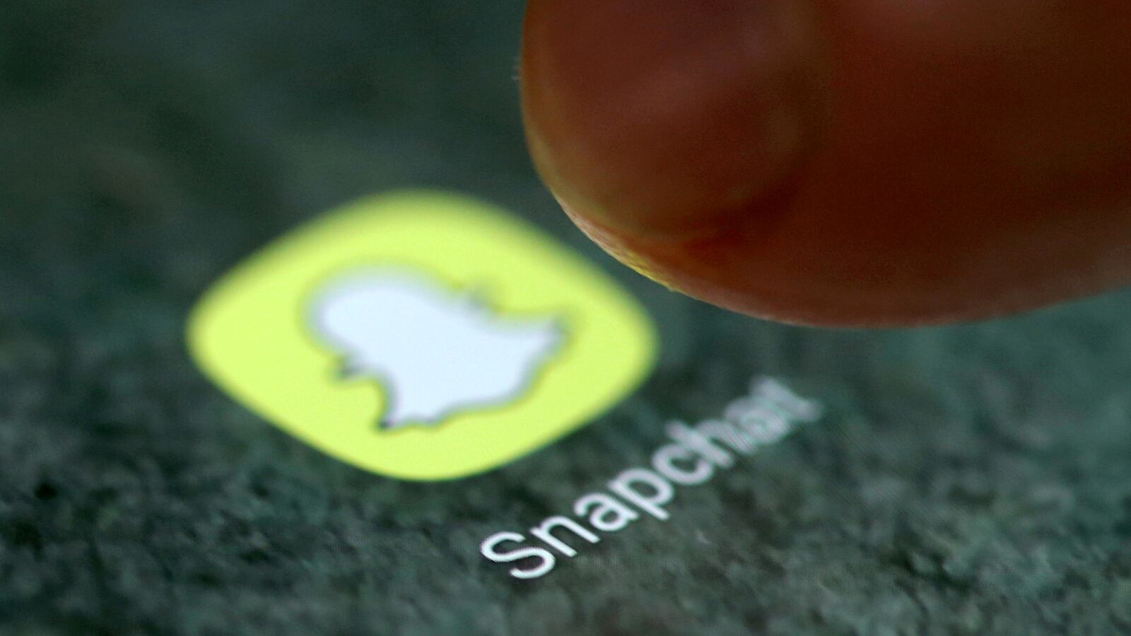 2021-09-15T040016Z_1410743997_RC24QP9HBRET_RTRMADP_3_SNAP-SAFETY_t26ely