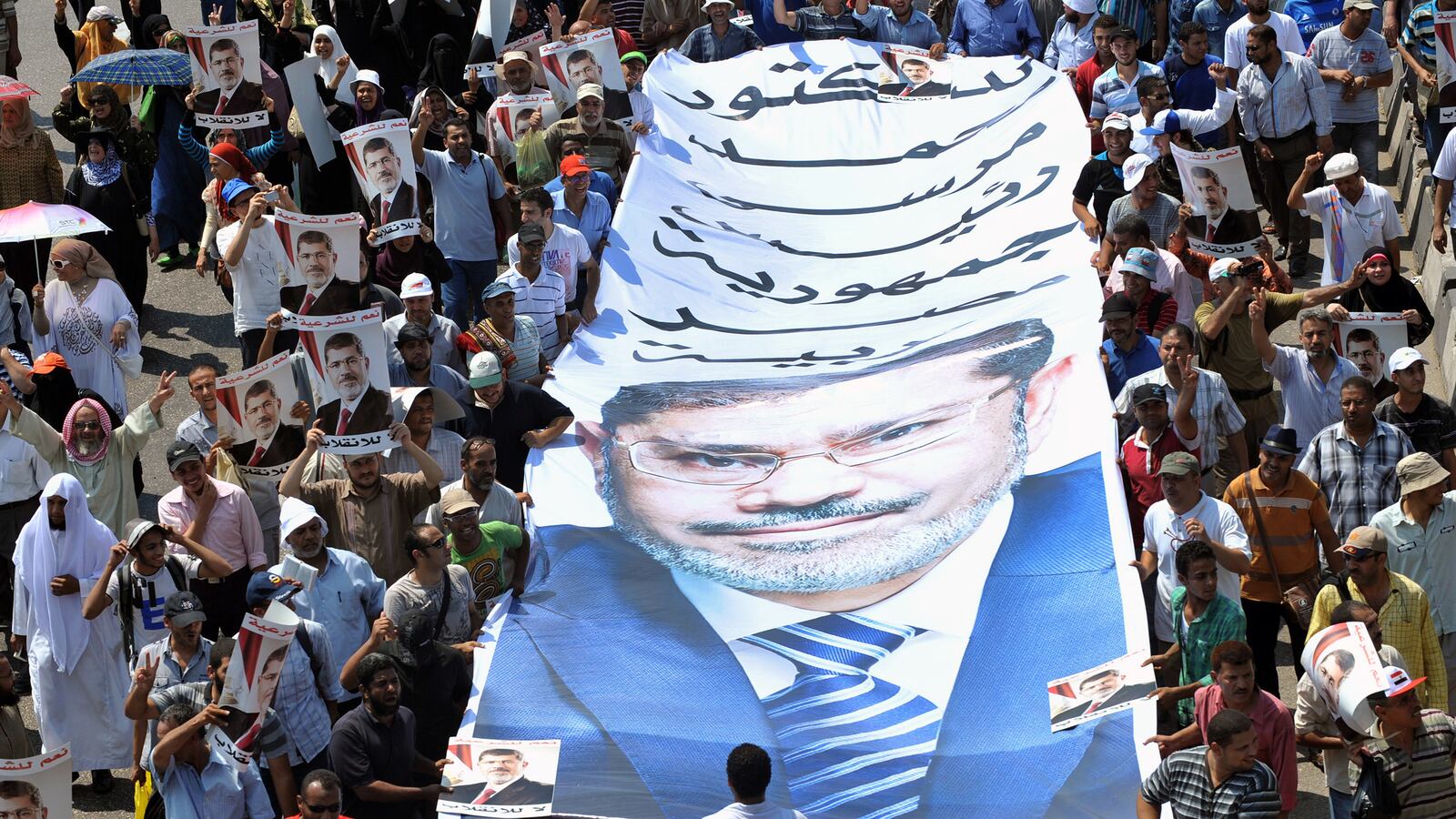 cheats/2013/08/05/mccain-graham-to-arrive-in-cairo/130805-egypt-us-diplomats-cheat_iixwzr