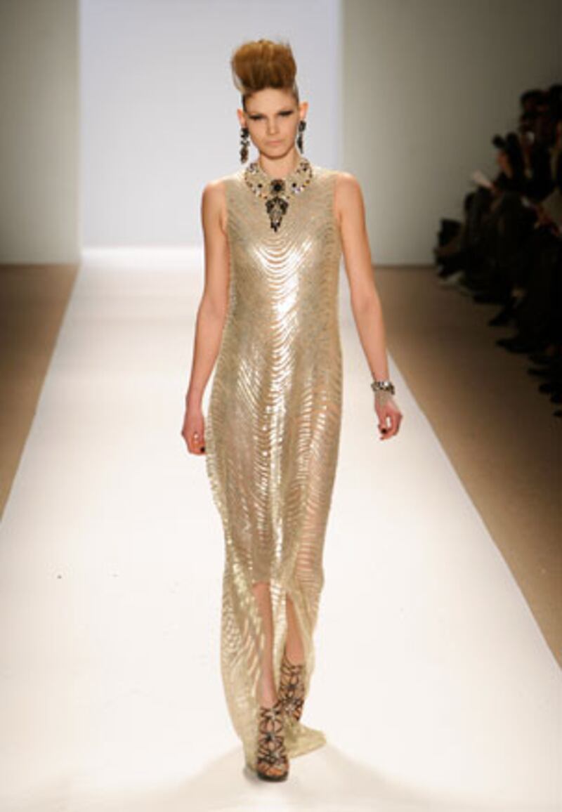 galleries/2010/02/18/fashion-week-day-8/fashion-week-wrap-6---naeem-khan_gyfqah