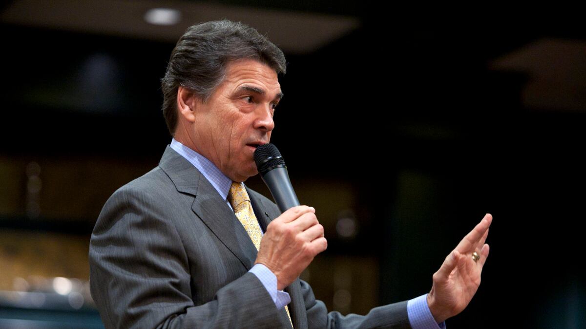 cheats/2011/10/03/perry-critics-defend-him-on-camp-name/rick-perry-defends-himself-racism-cs_b5hmuf