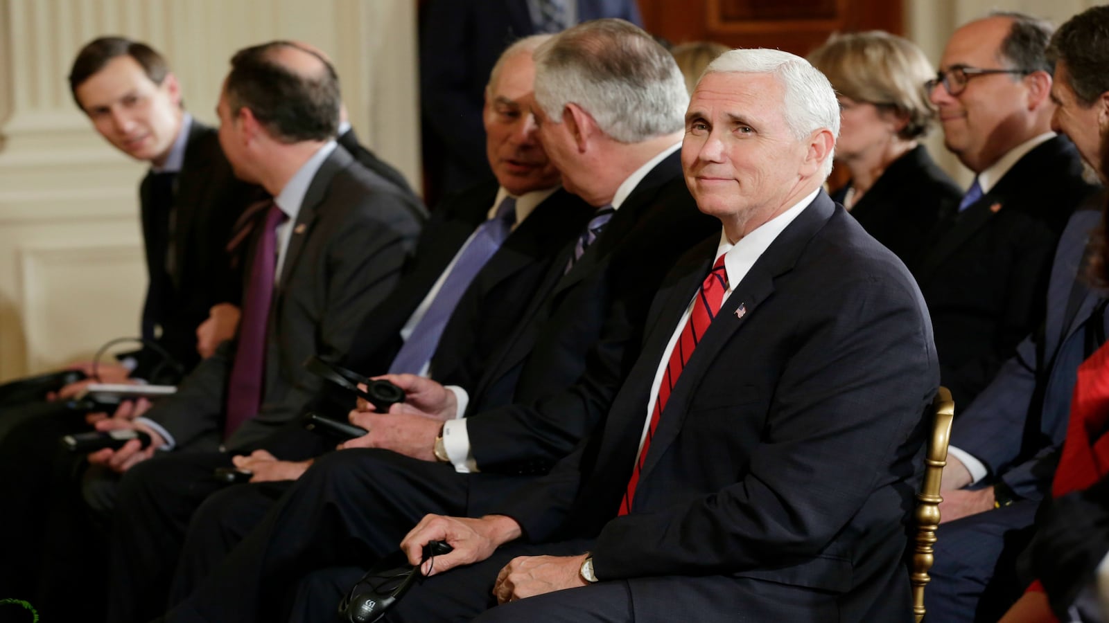 170518-pence-worn-down-trump-cheat_byivx9