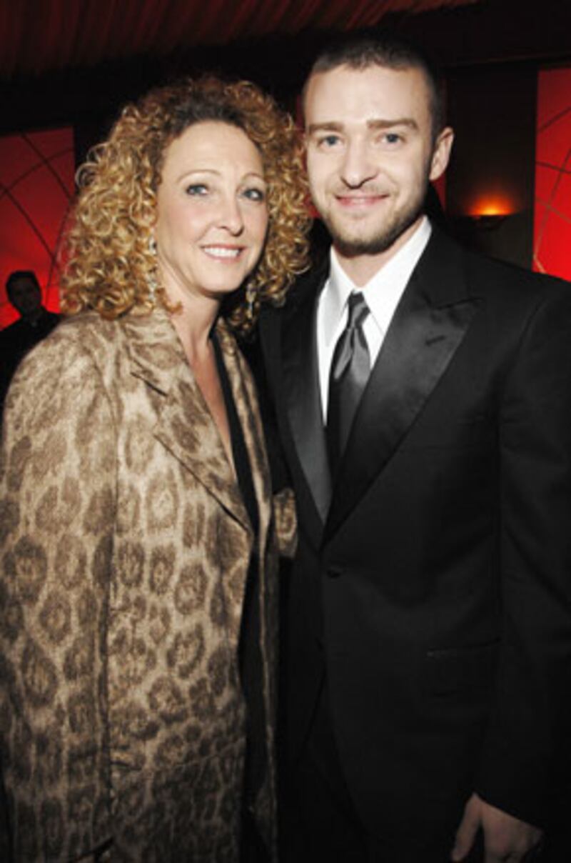 galleries/2010/05/06/celebrity-momma-s-boys/mamas-boys---timberlake_us07pl