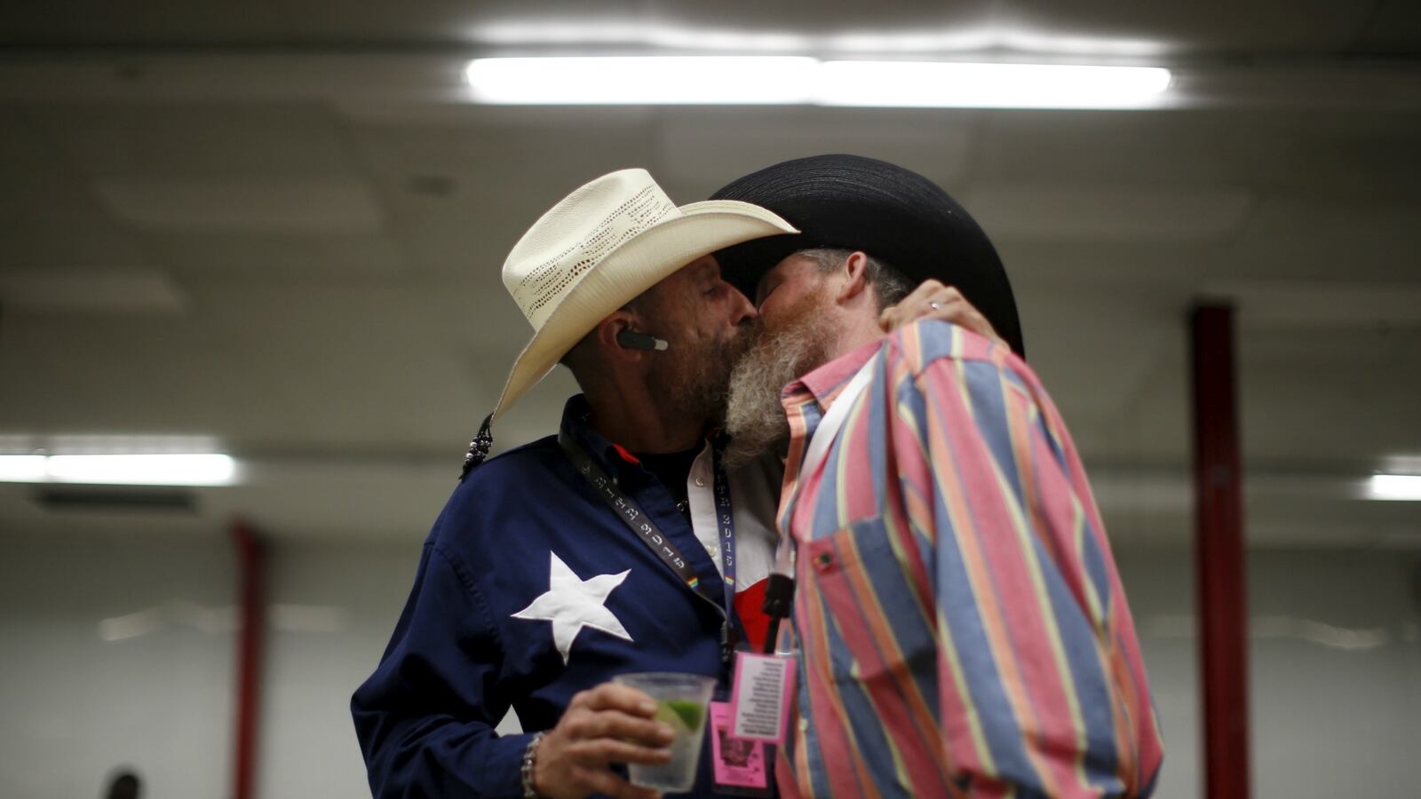 cheats/2016/05/19/texas-gop-s-statement-on-gays-sows-confusion/160520-texas-homosexuality-cheat_oz2ets