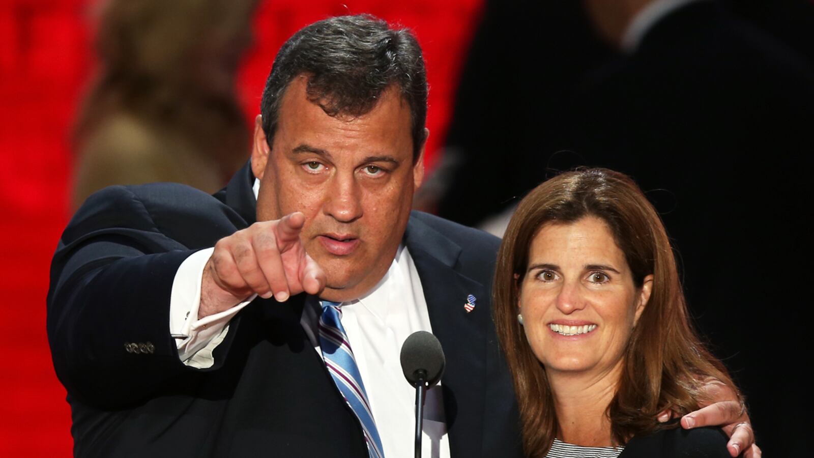 articles/2012/08/28/chris-matthews-joy-behar-more-awkward-chris-christie-fat-jokes-video/vid-christie-fat-jokes_ndee1b