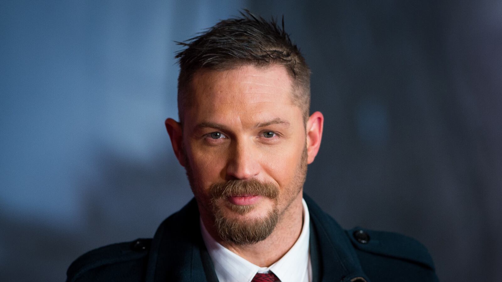 articles/2017/01/15/tom-hardy-on-bond-rumors-and-the-mad-max-fury-road-sequel-s/170110-stern-hardy-tease_b3gsk4