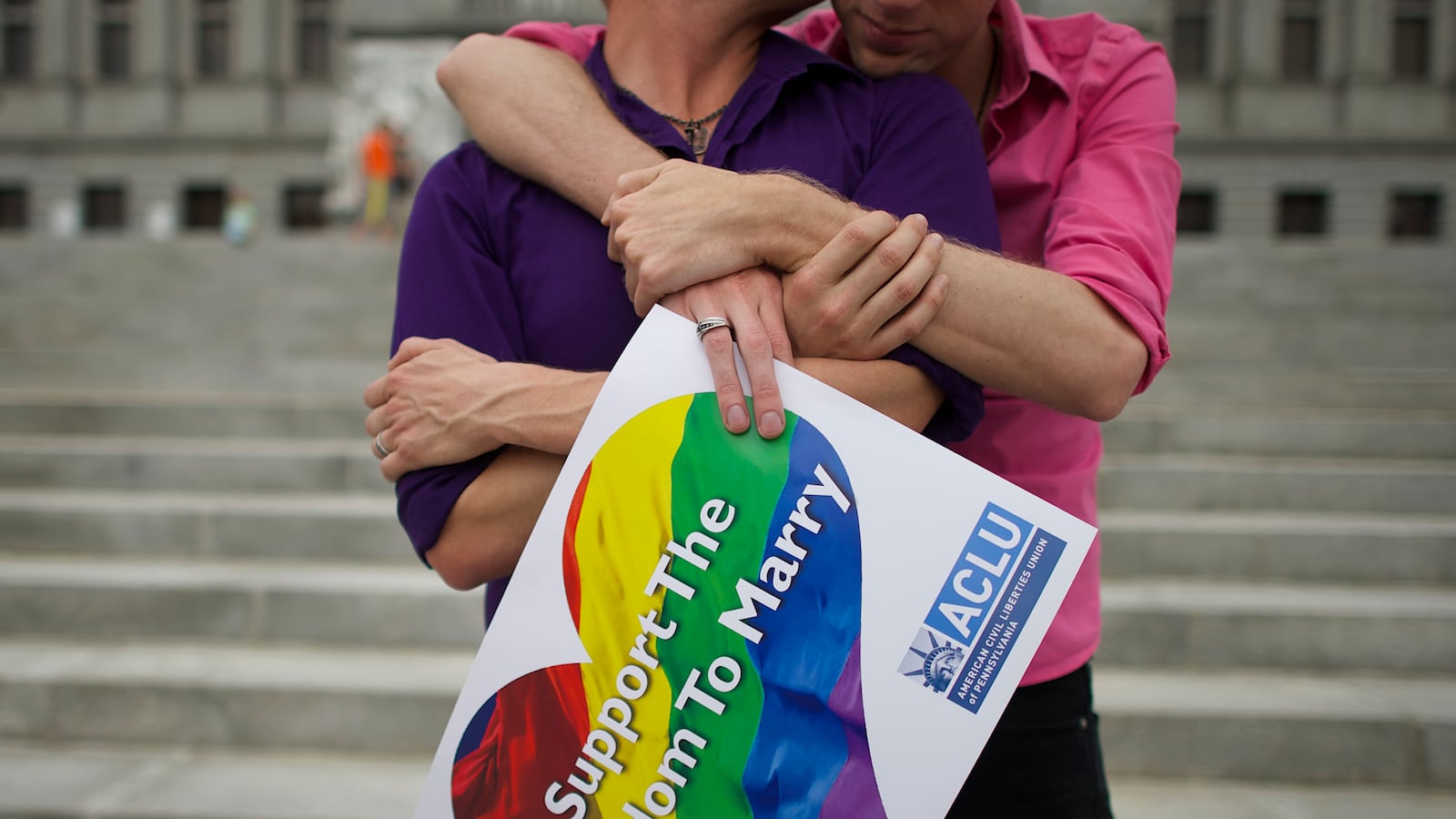 articles/2014/11/15/now-gay-marriage-is-a-gop-problem/141114-solomon-gay-marriage-tease_hozllu