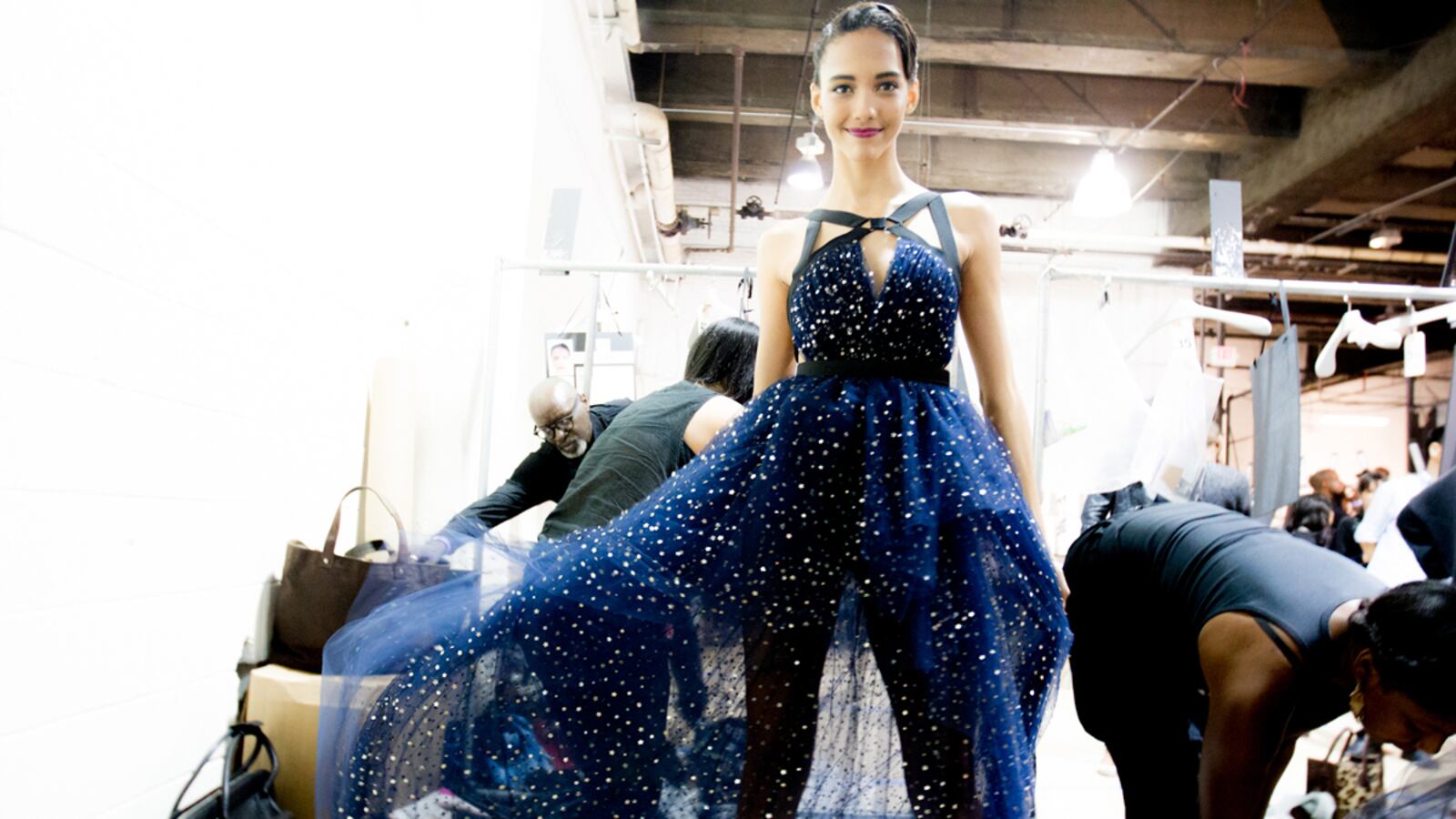 articles/2012/09/08/backstage-at-jason-wu-at-new-york-fashion-week/jason-wu-tachman-ss13-tease1_pugjbg