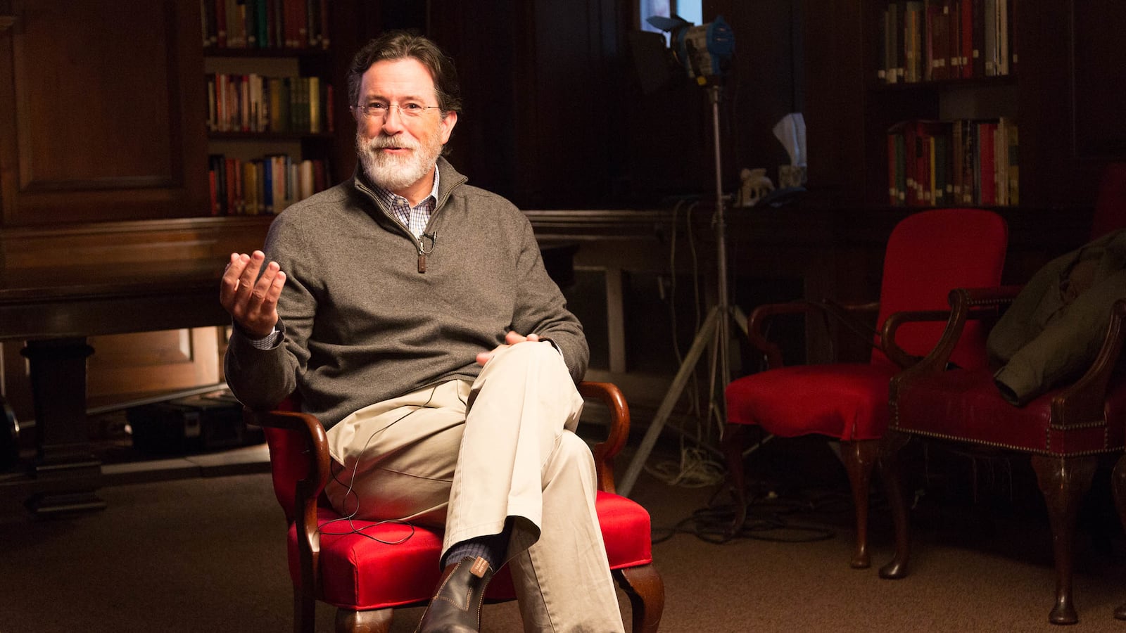 articles/2015/09/09/stephen-colbert-opens-up-about-his-devout-christian-faith-islam-pope-francis-and-more/150909-barbie-colbert-tease_lurqa7