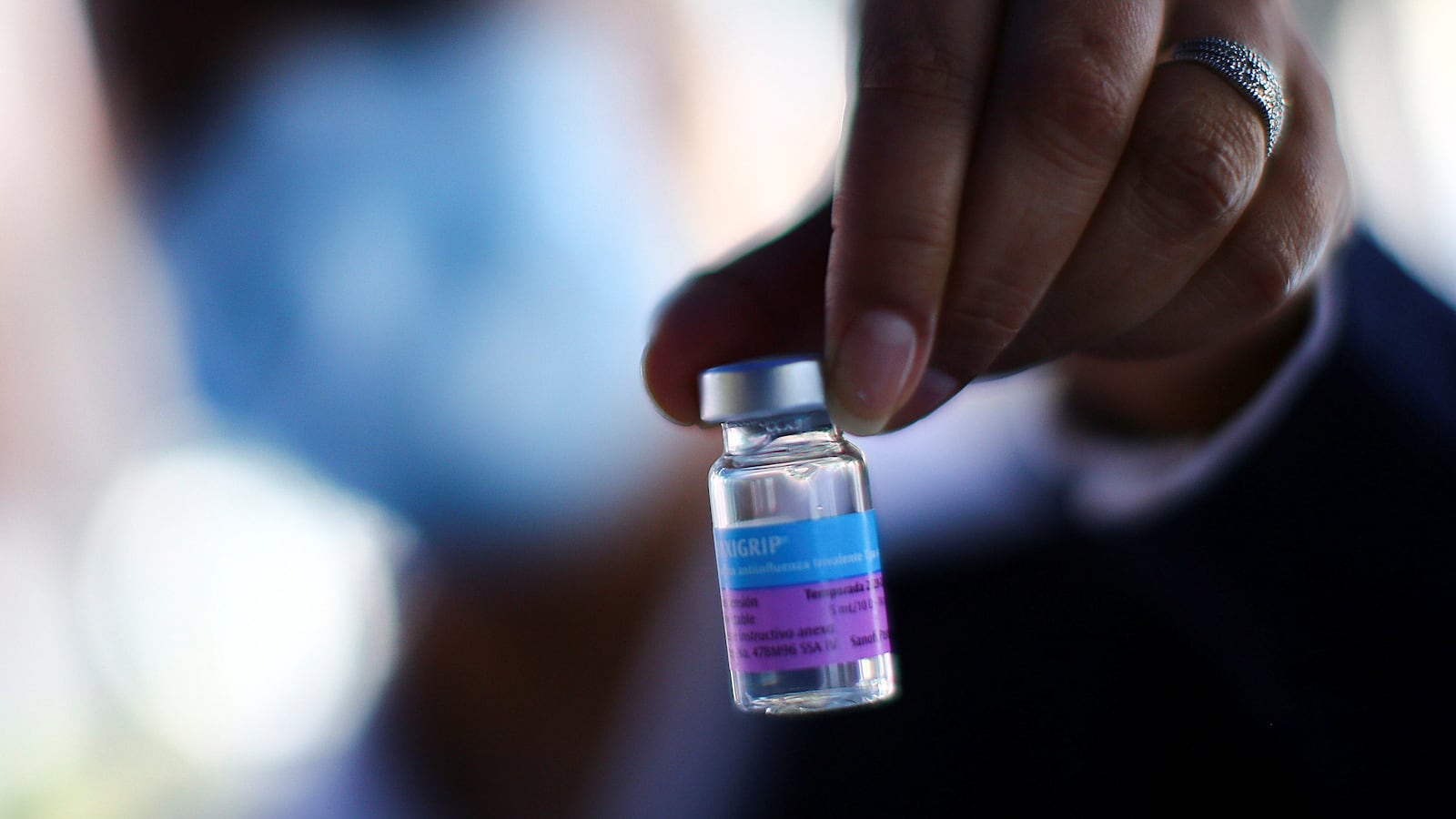 2020-10-01T221006Z_1048948200_RC2Y9J9CT2K8_RTRMADP_3_HEALTH-CORONAVIRUS-MEXICO_pa4wyq