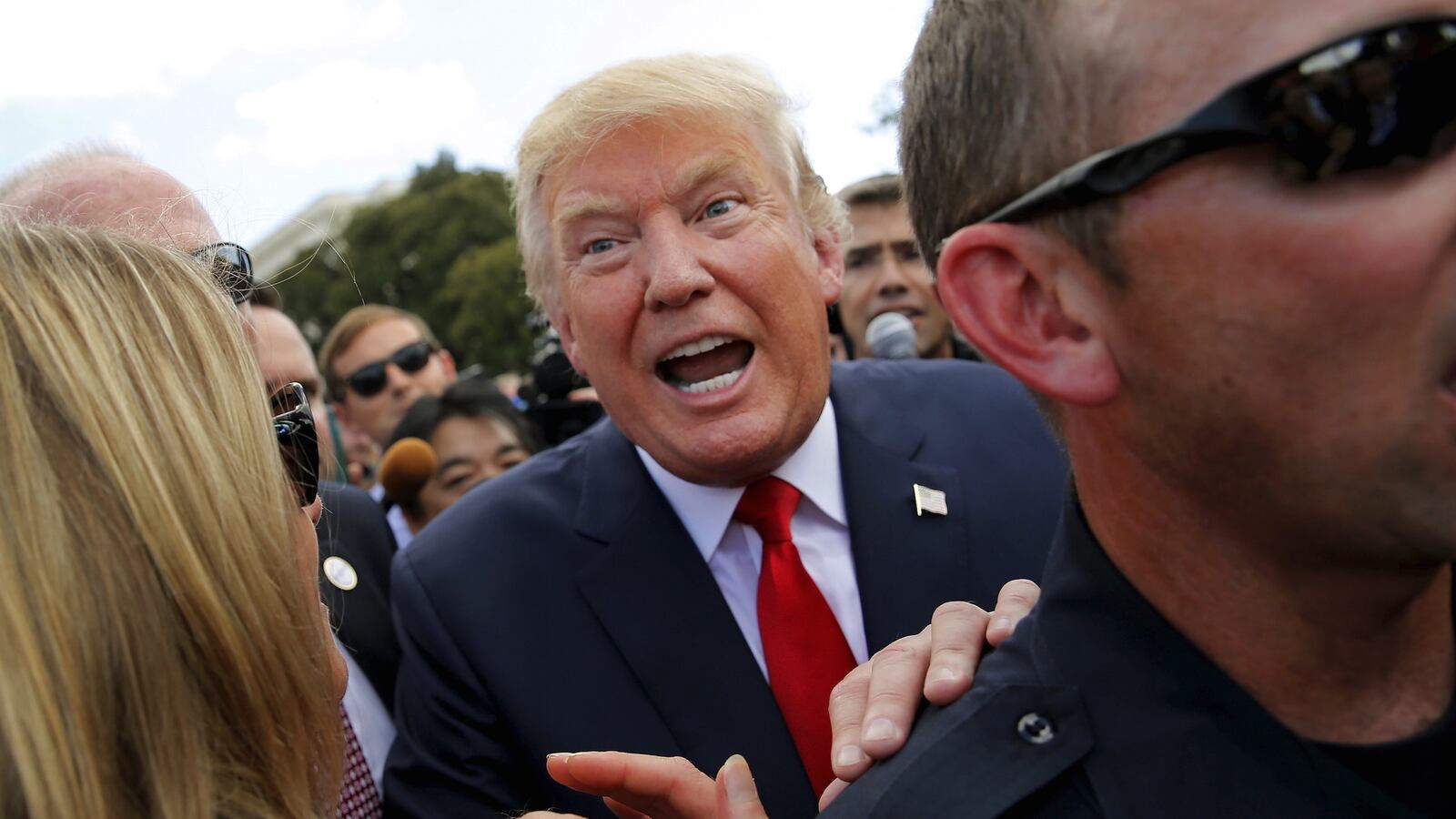 cheats/2015/09/10/trump-now-doesn-t-want-syrian-refugees/150910-trumpsyria-cheat_fyqioh