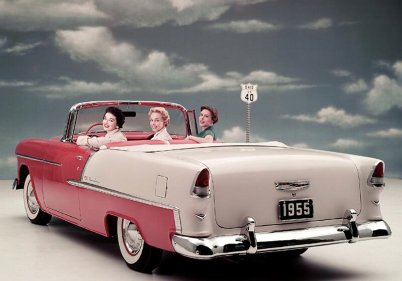 galleries/2011/10/30/chevy-celebrates-100-years-of-style-and-innovation-photos/chevrolet-history-1955-bel-air_bj3ktl