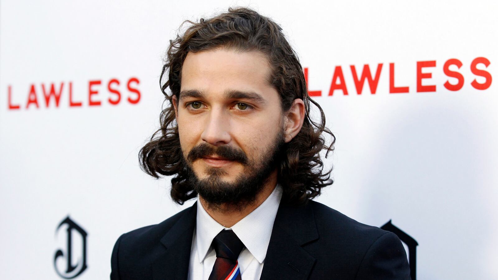 cheats/2014/07/01/shia-labeouf-gets-alcohol-addiction-help/worst-celeb-beards-shia_nwgiw9
