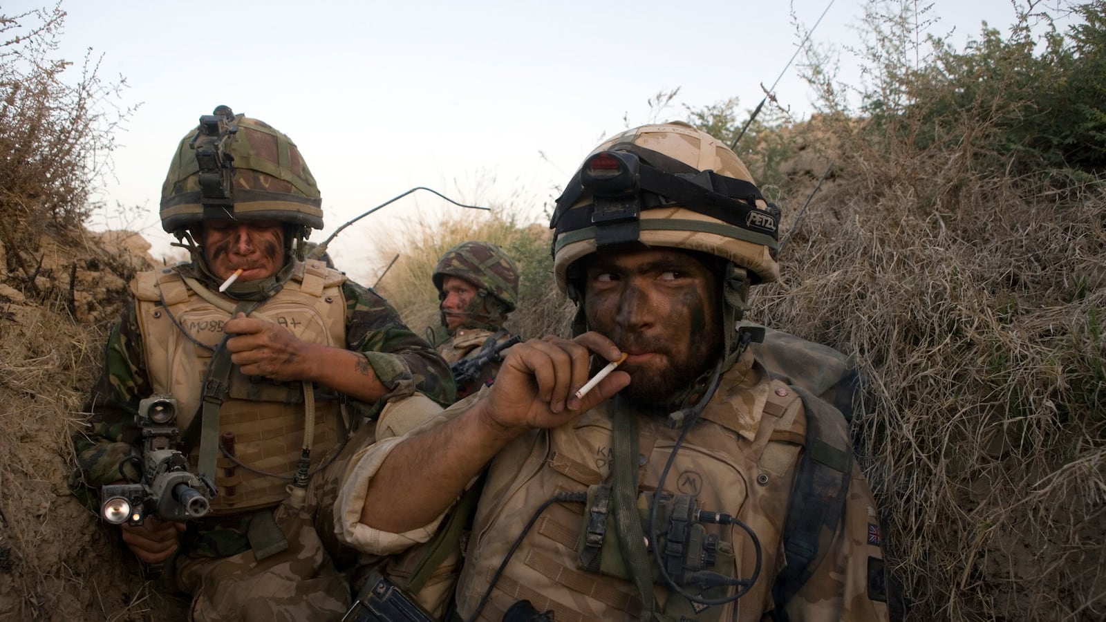 articles/2014/10/05/there-are-only-atheists-in-fox-holes/141003-carson-foxhole-tease_l23kgd