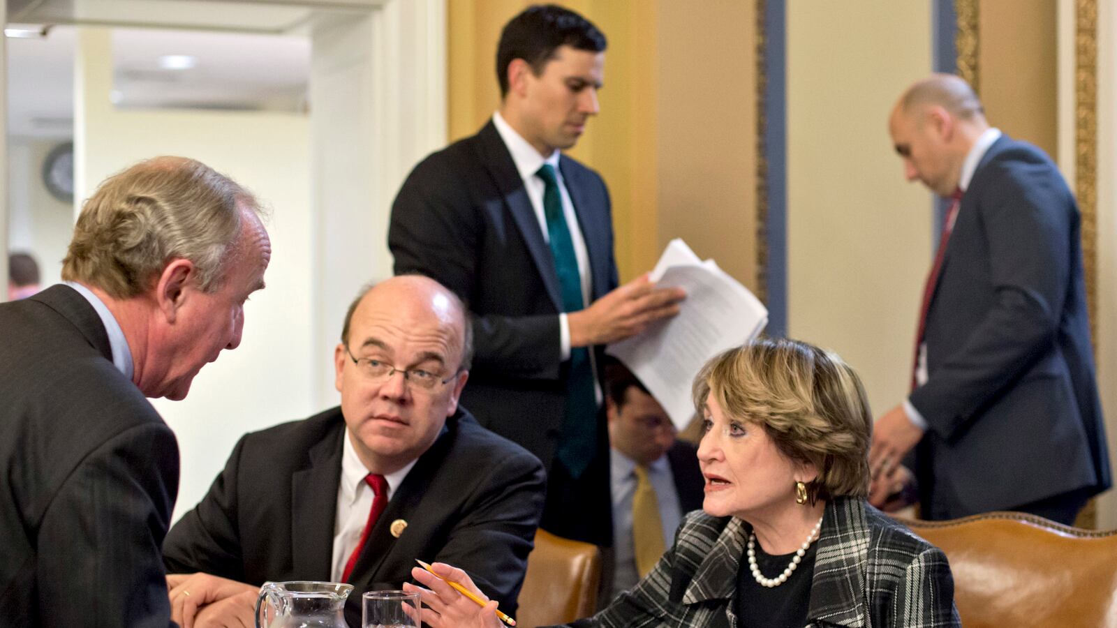 cheats/2013/01/15/house-closer-to-sandy-aid-bill/130115-sandy-house-bill-cheat_smfipj