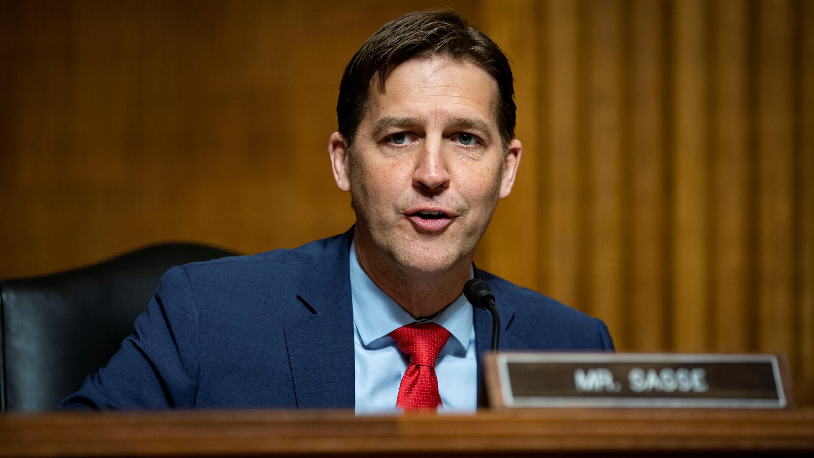 2021-04-27T150649Z_429804430_RC2F4N9CK8FT_RTRMADP_3_USA-SOCIALMEDIA-CONGRESS_aaqwap