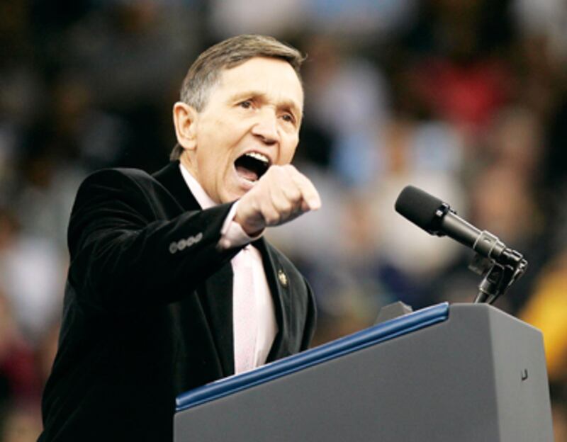 articles/2011/03/22/dennis-kucinichs-campaign-to-impeach-obama-over-libya-war/cottle-kucinich_168457_qq1zrk