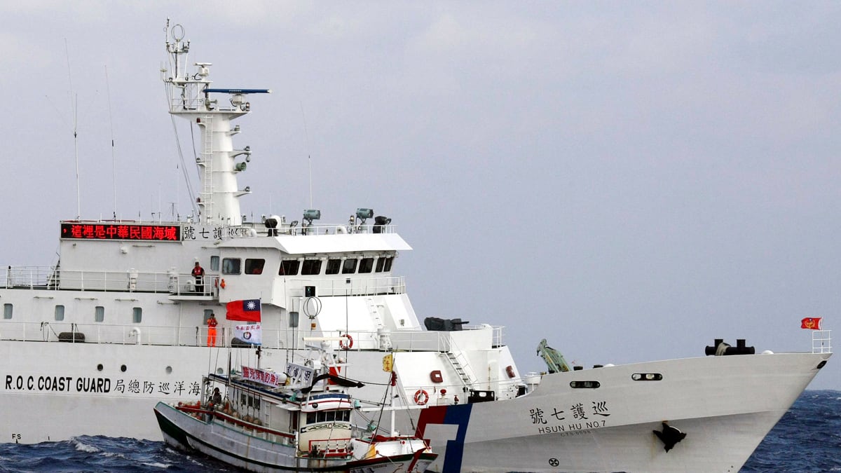 cheats/2012/09/26/taiwan-joins-pacific-islands-battle/japan-china-taiwan-island-cheat_gpdlwi