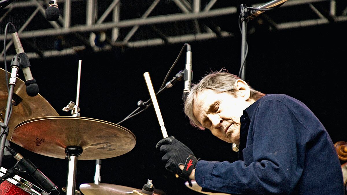 articles/2012/04/19/dirt-farmer-levon-helm-s-overlooked-gem/levon-helm-masciotra_omtcwu