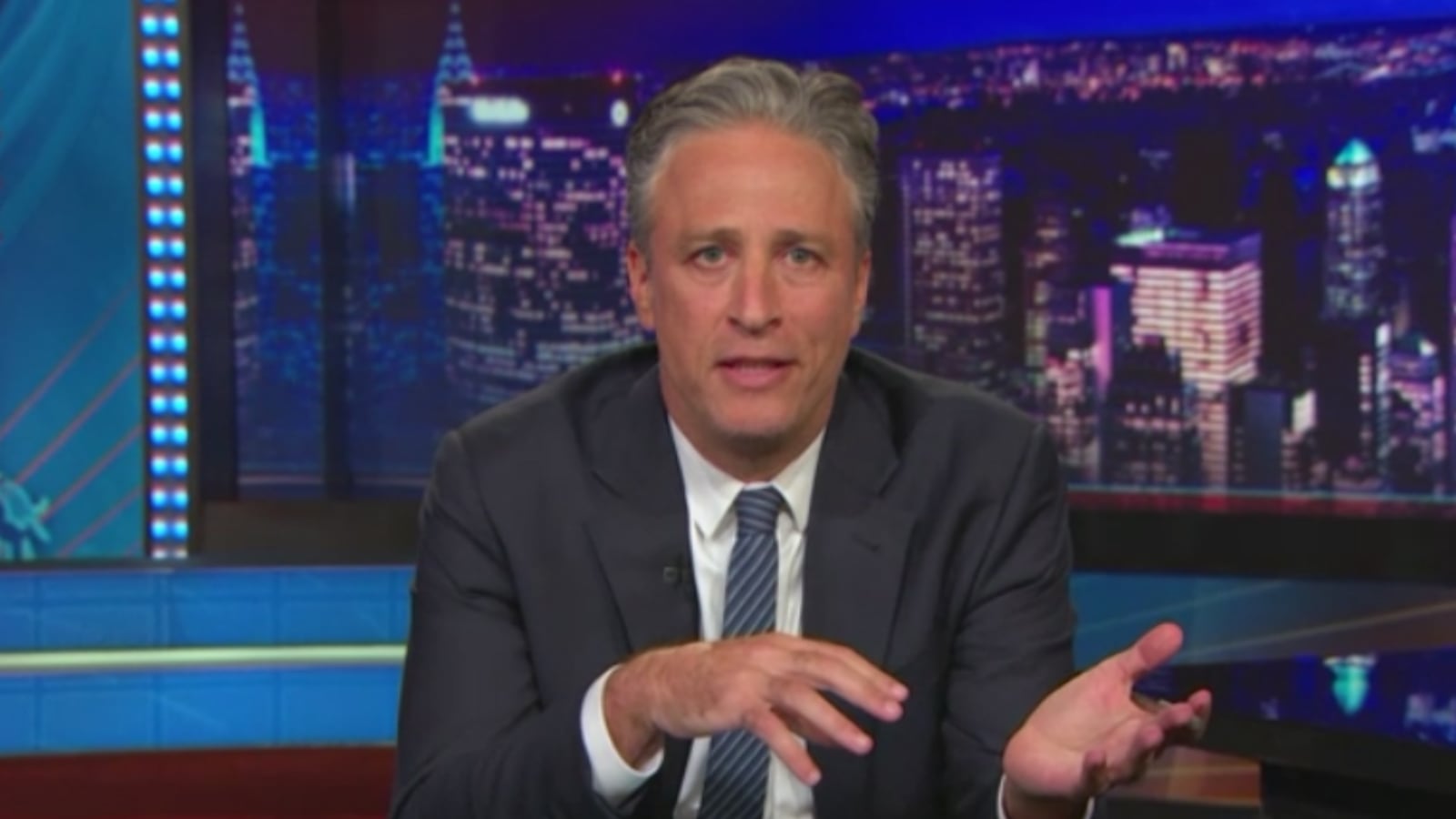 articles/2015/06/19/jon-stewart-on-charleston-we-still-won-t-do-jackshit/150619-stewart-cheat_u00uls