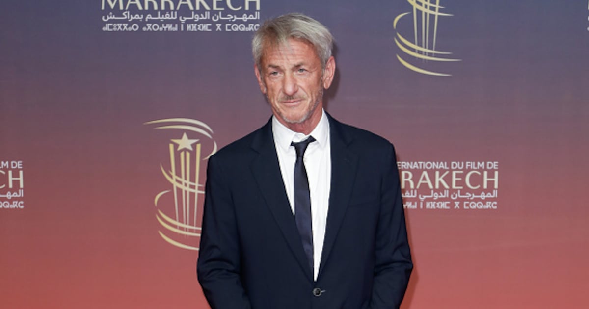 Sean Penn Rails Against Oscars and Backs Wild Trump Biopic