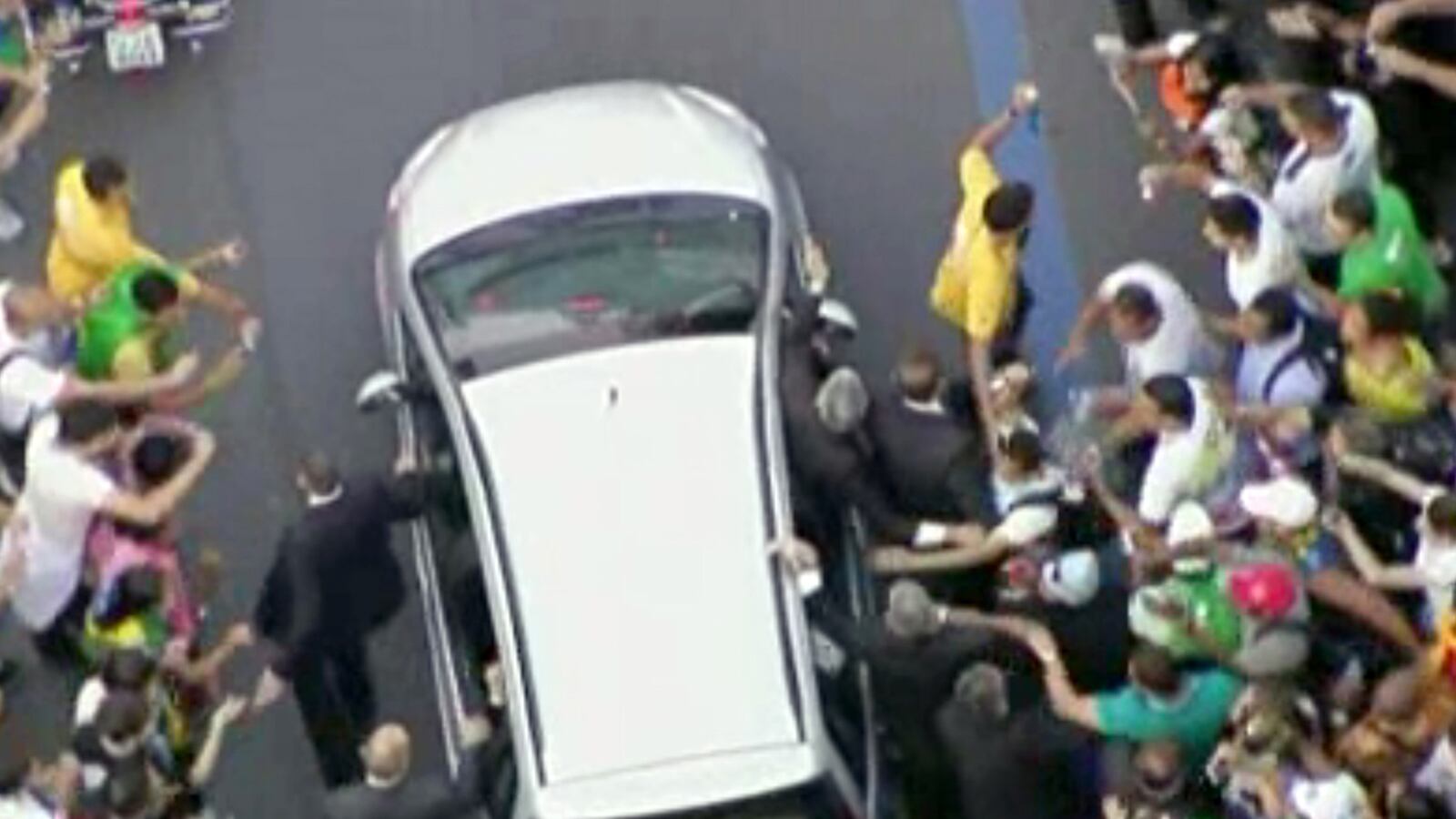 articles/2013/07/24/how-do-you-protect-a-pope-who-doesn-t-want-to-be-protected/130723-pope-brazil-tease_uez6sw