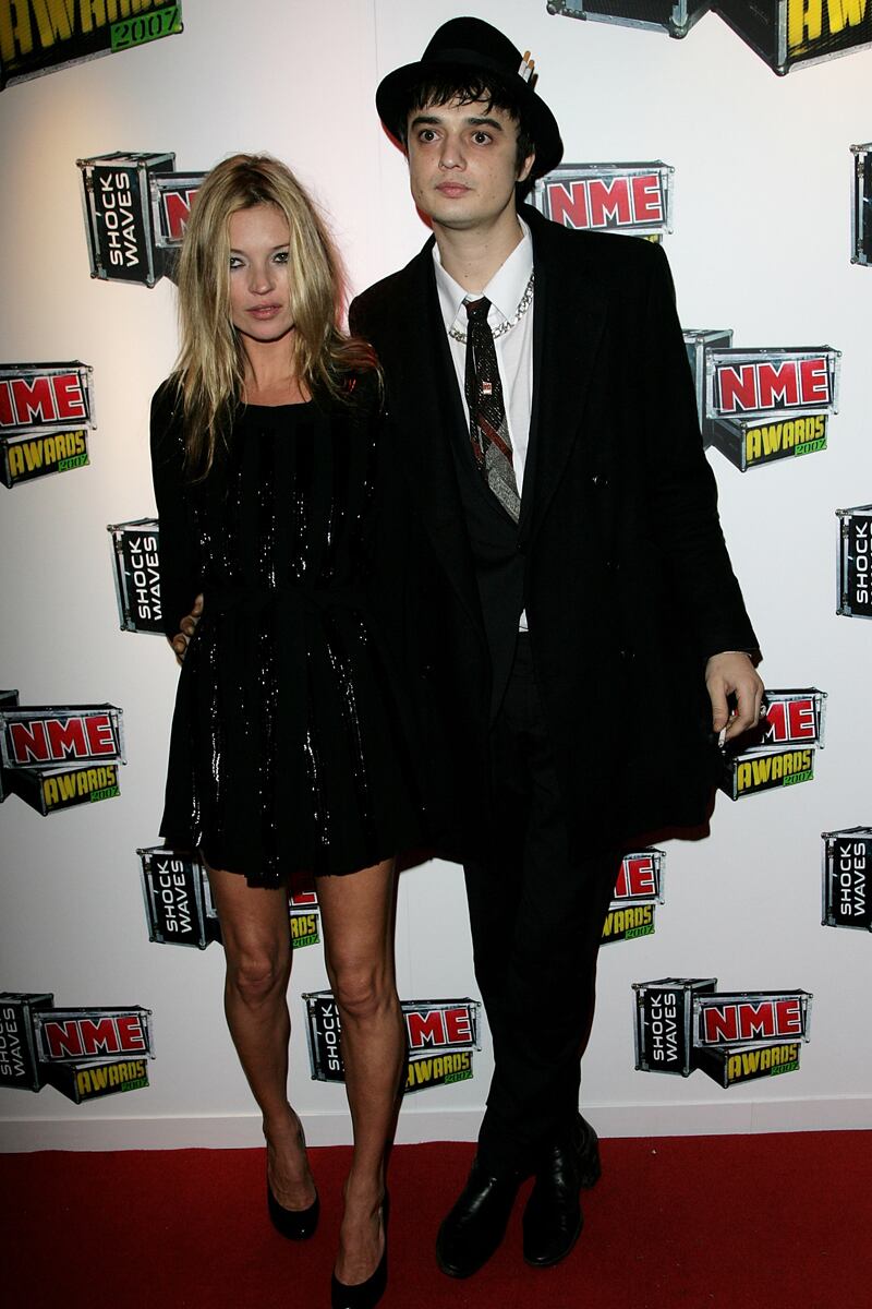 galleries/2011/06/30/kate-moss-wedding-photos-of-her-exes-pete-doherty-johnny-depp-more/doherty-moss-gallery_bybkid
