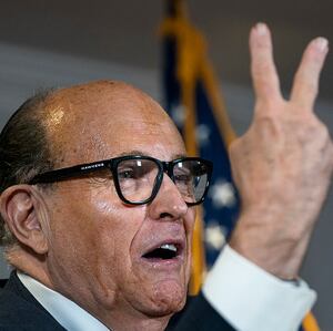 gettyimages-1229684458-594x594_yvqwpl