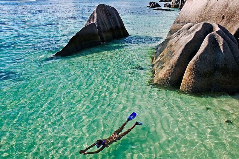 galleries/2013/10/25/top-25-islands-in-the-world-photos/top-islands-la-digue-island-seychelles_mhtqda