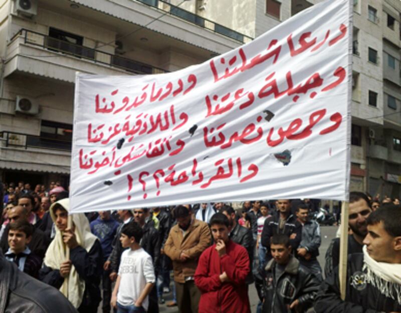 articles/2011/06/04/syrian-protesters-take-movement-underground-to-challenge-assad/ephron-syrian-opposition_185315_z2kwci